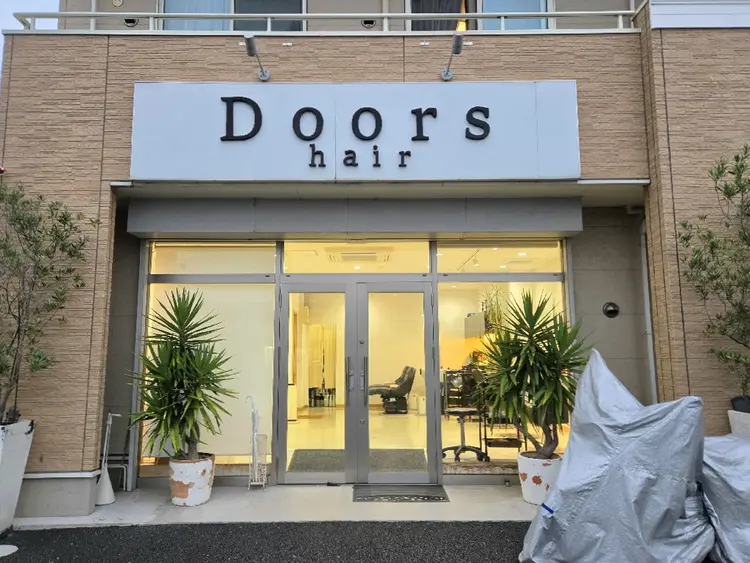 Doorsの内観・外観1