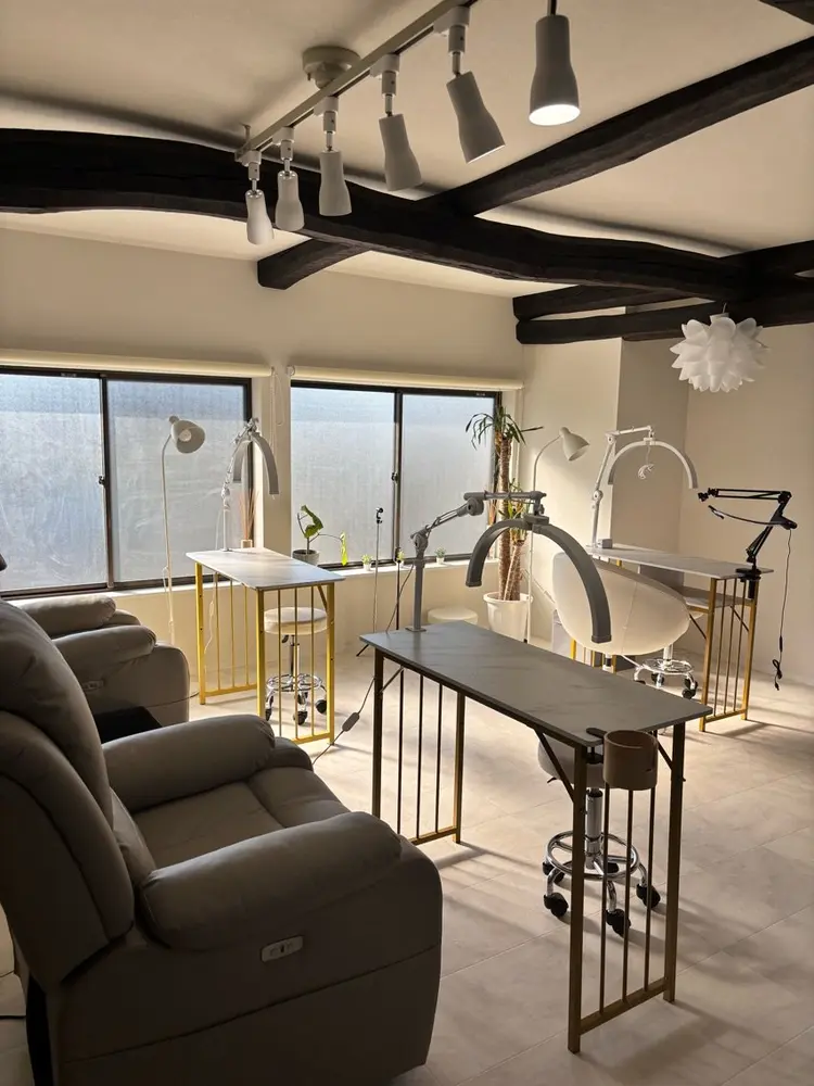 nail salon Reposの内観・外観2