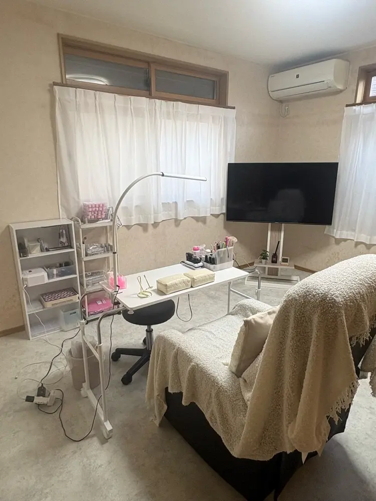 A.nailの内観・外観1