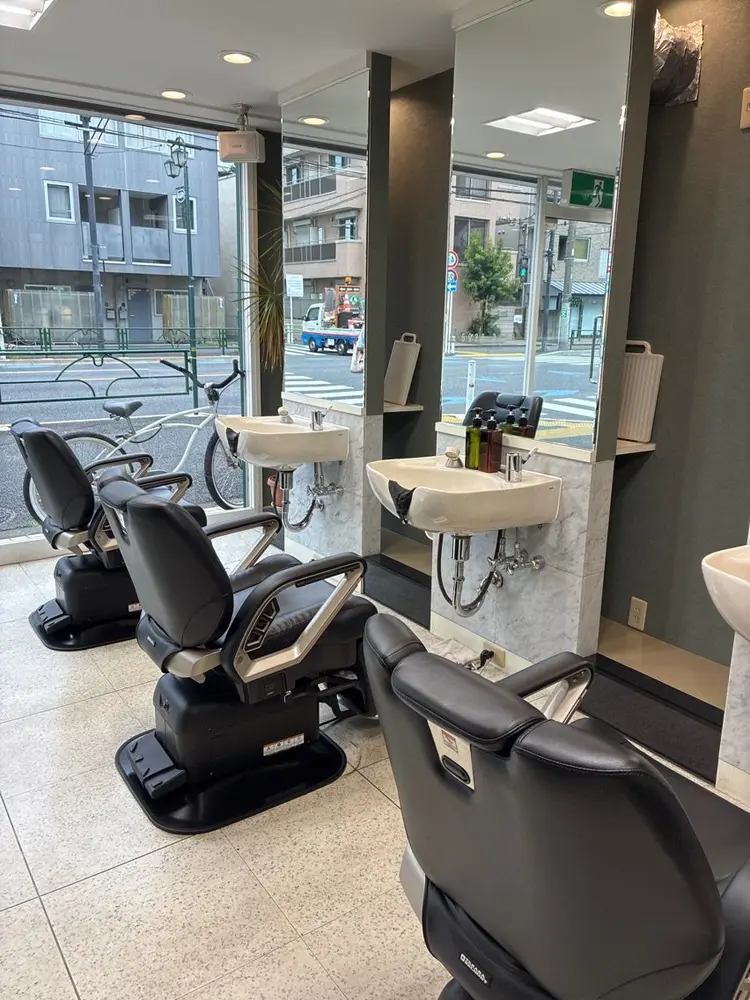 GOODMAN  永福町店の内観・外観1
