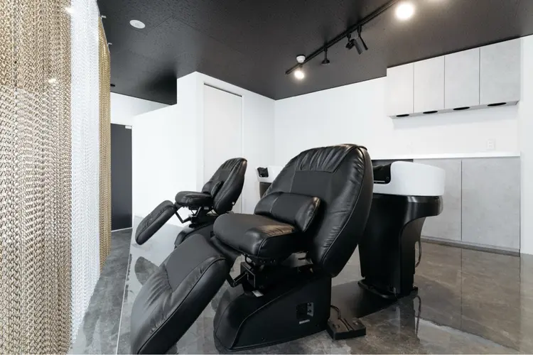 WHALE hair salonの内観・外観2
