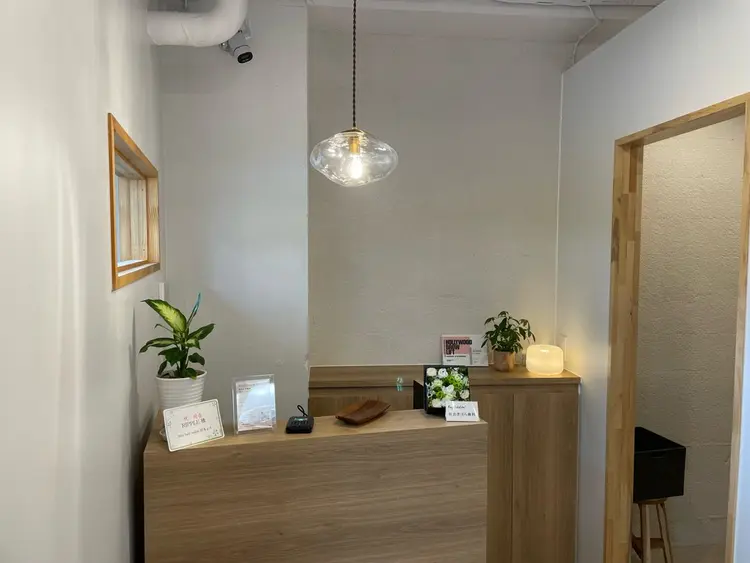RIPPLE SHARE SALONの内観・外観2
