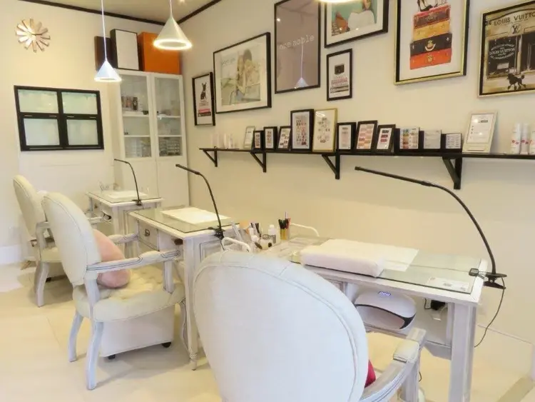 nail salon one noble 【ワン ノーブル】の内観・外観2