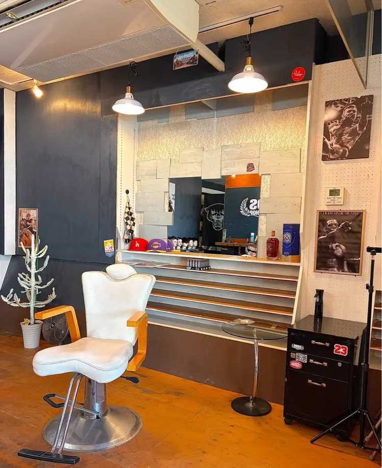 BROS  BARBERSHOPの内観・外観3