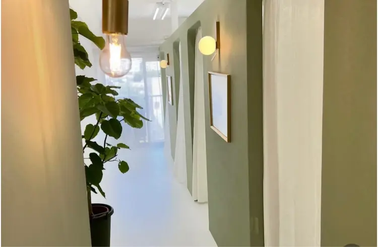eyeroom mira 代官山店の内観・外観2