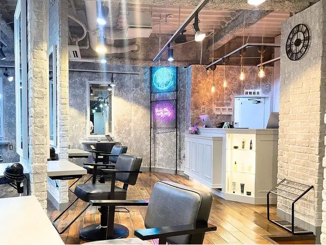 HAIR SALON M渋谷店の内観・外観1