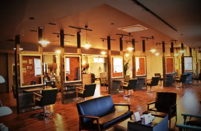 Hair design D.の内観・外観2