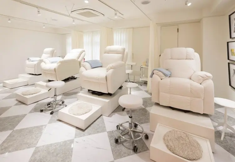 mary nail&eyelash 八木店【メアリー】の内観・外観1