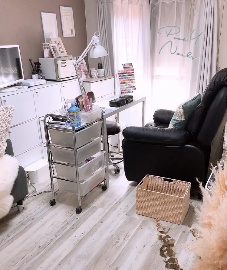 Pooky nailsの内観・外観1