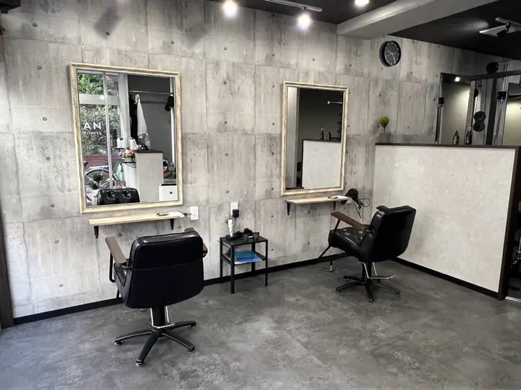 CLAN men's salon & personalgymの内観・外観2