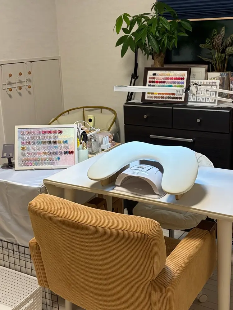 N.nail roomの内観・外観1