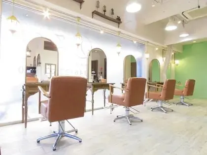 ZoLA hairの内観・外観1