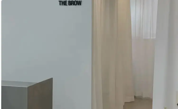 THEBROWの内観・外観2