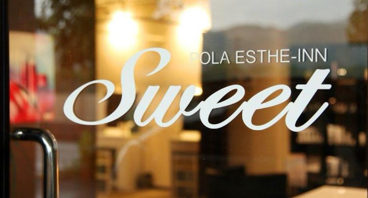 POLA sweet店の内観・外観3
