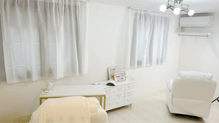 nail&eyelash salon Le cherienの内観・外観1
