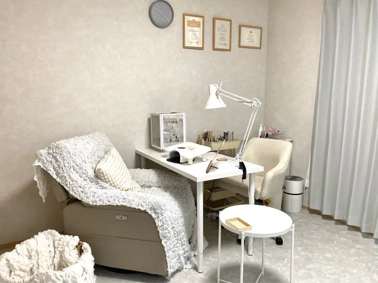 une nailの内観・外観1