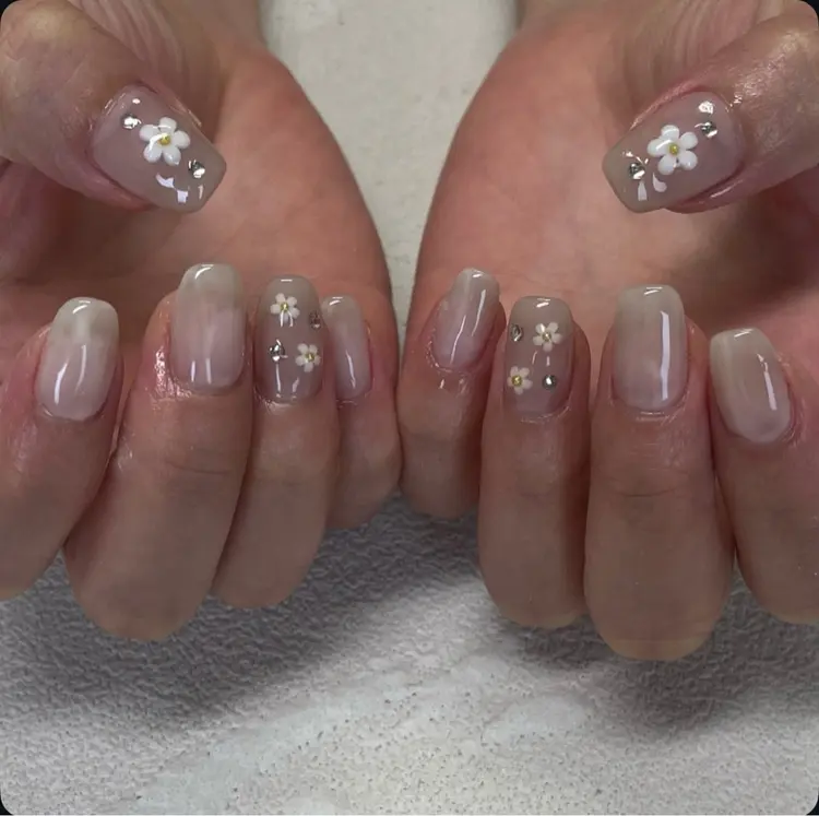 othume nailの内観・外観2