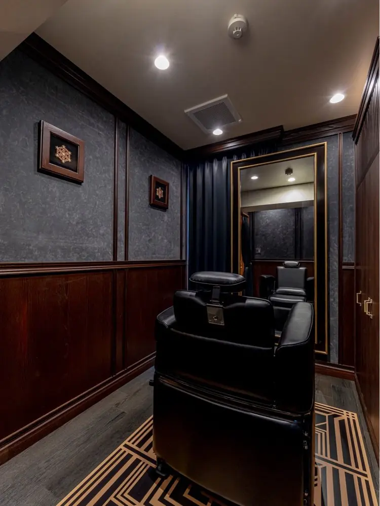 LAVIE NEW STANDARD BARBER 横浜店 別邸の内観・外観2