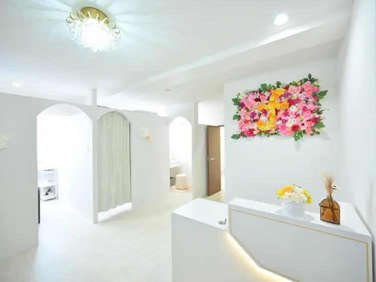 エステサロンflowerの内観・外観1