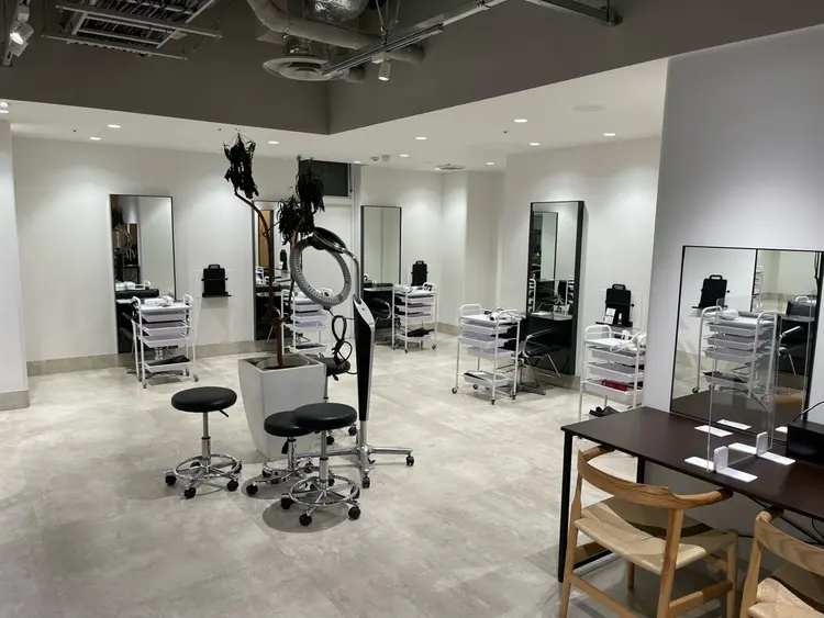 go today shaire salon 渋谷モディ店の内観・外観3
