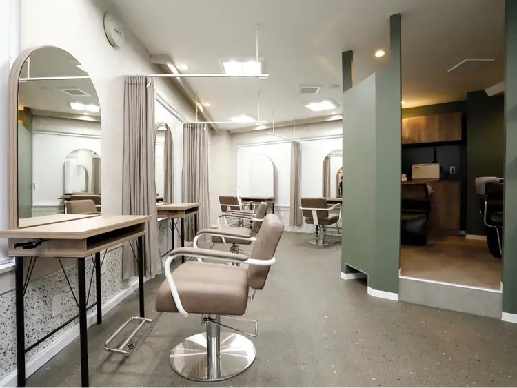 TELA HAIR 土浦店【テーラヘアー】の内観・外観2