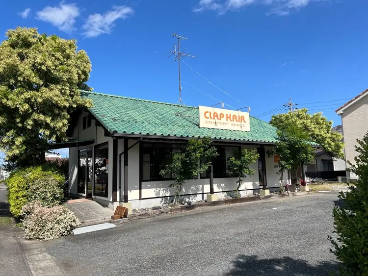 CLAP HAIR COMFORT SPACEの内観・外観1
