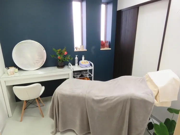 aesthetic salon cotton 【コトン】の内観・外観1
