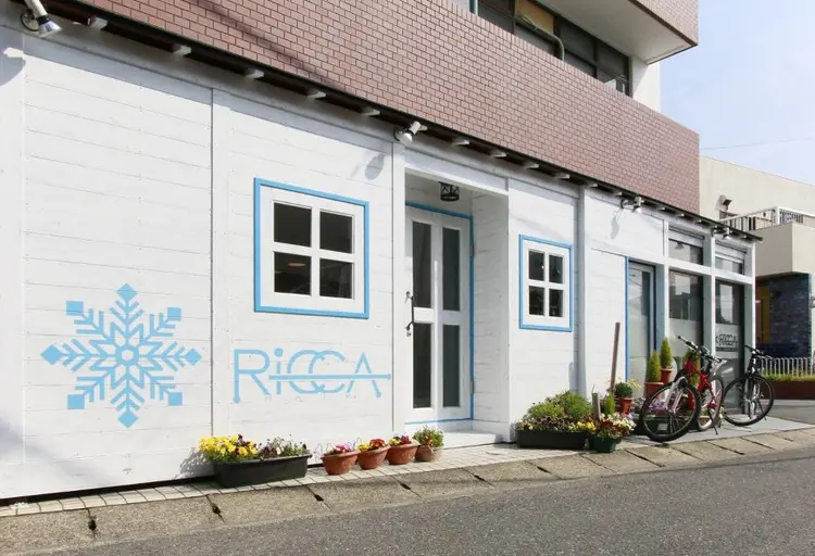 Ricca hairの内観・外観2