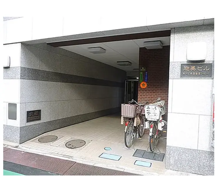 Kalmia Nail日暮里店の内観・外観2