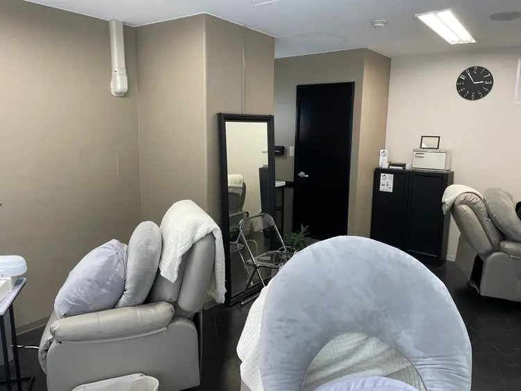Ada立川店の内観・外観1