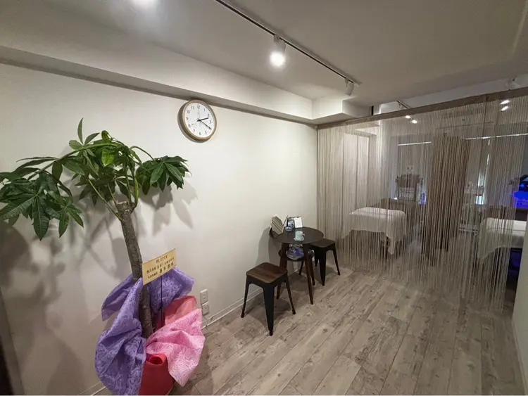 毛穴専門店Bébé 金沢片町店の内観・外観1