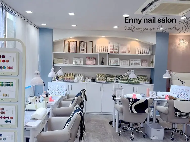 Ennyネイルサロン吉祥寺駅前店の内観・外観3