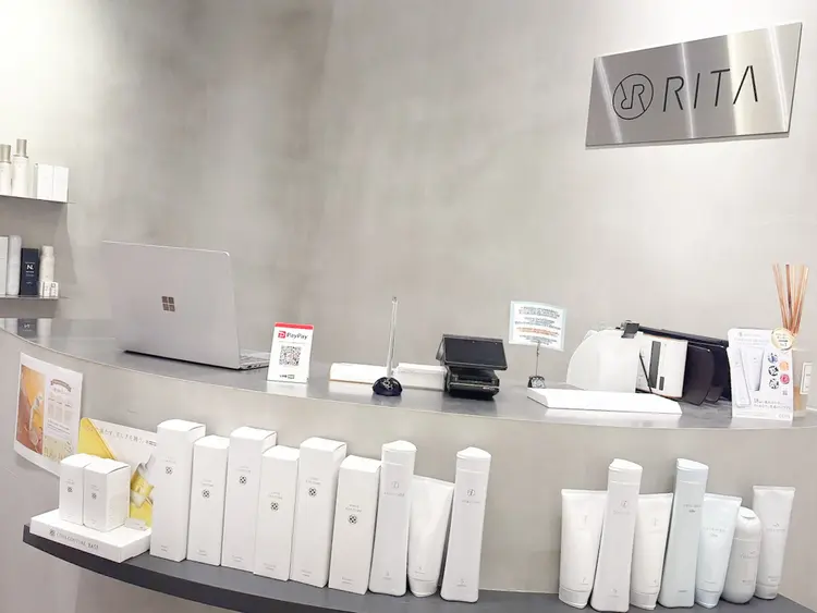 髪質改善 RITA hair&spa 大宮店の内観・外観1