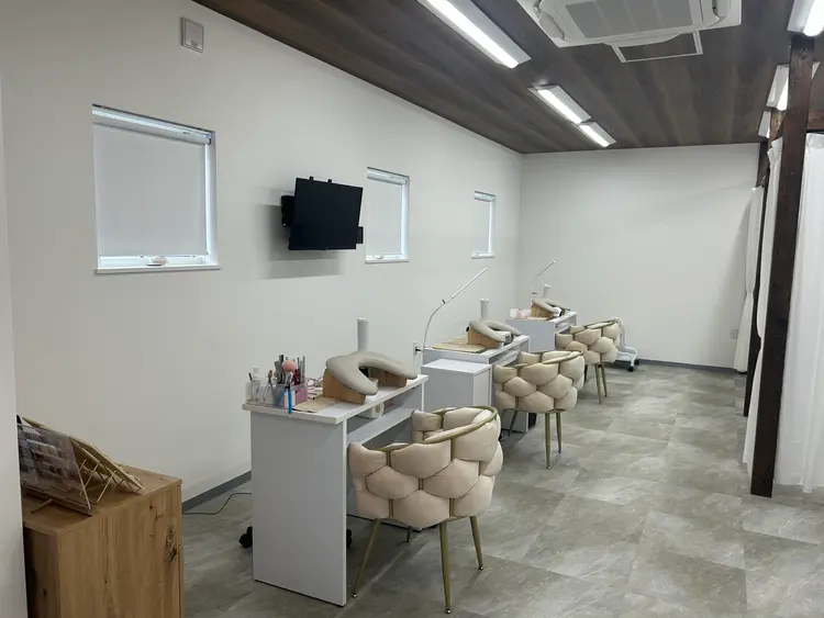 cachette 刈谷店の内観・外観3