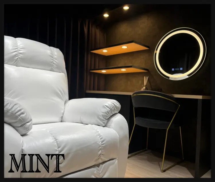 MINT Eyelash & Relaxation Aesthe 武蔵小杉店の内観・外観1