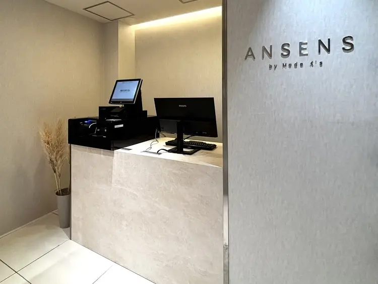 アンセンスバイモードケイズ銀座店の内観・外観1
