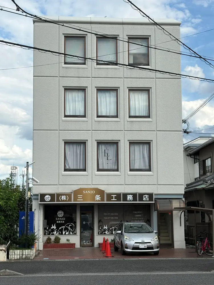 ELANの内観・外観1