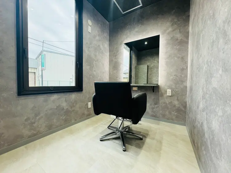 hair salon BUDDY 栃木店の内観・外観2
