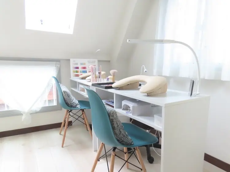 Monica nail salon 北千住の内観・外観1