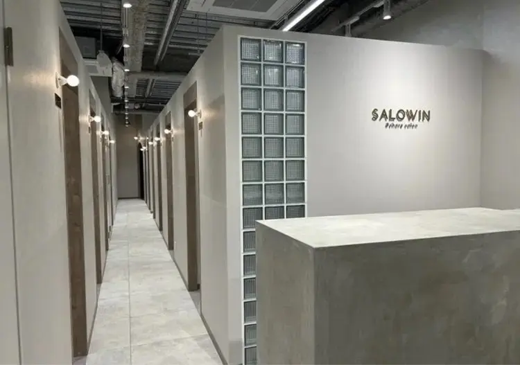 SALOWIN栄３丁目店の画像