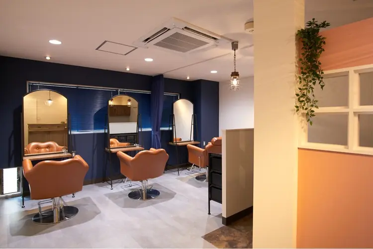 RIZE HAIR SUNNYの内観・外観1