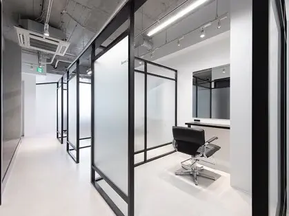 SALOWIN 横浜の内観・外観2