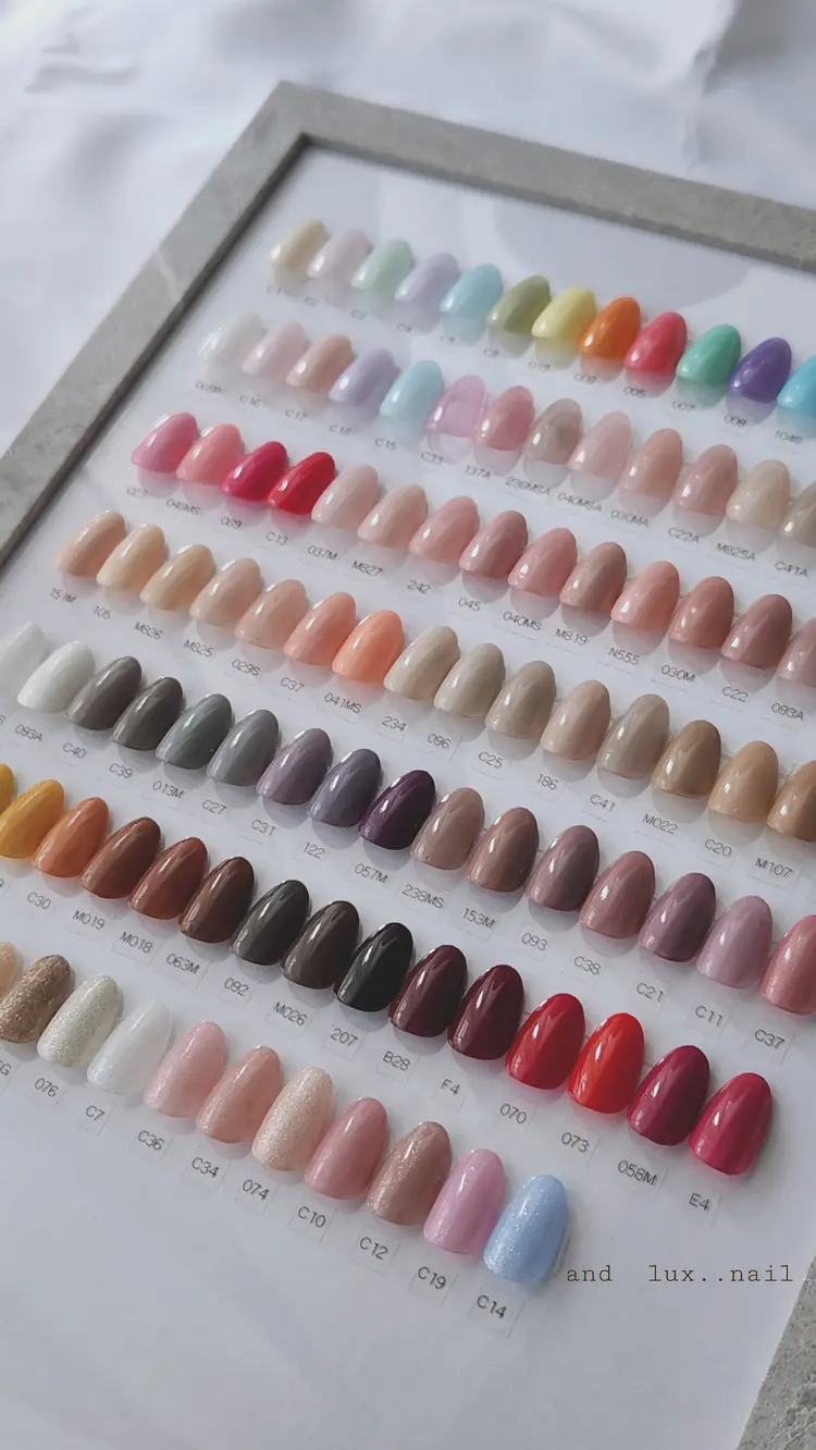 and lux . . nailの内観・外観3