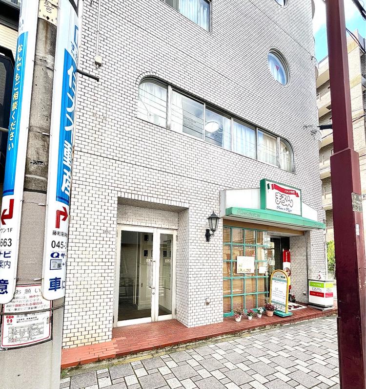 Euna  eyelashの内観・外観3