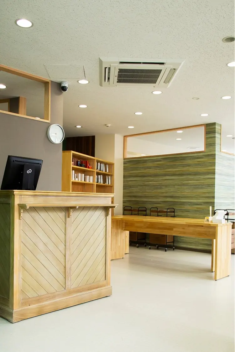 hair resort Ai 那覇国際通り店の内観・外観2
