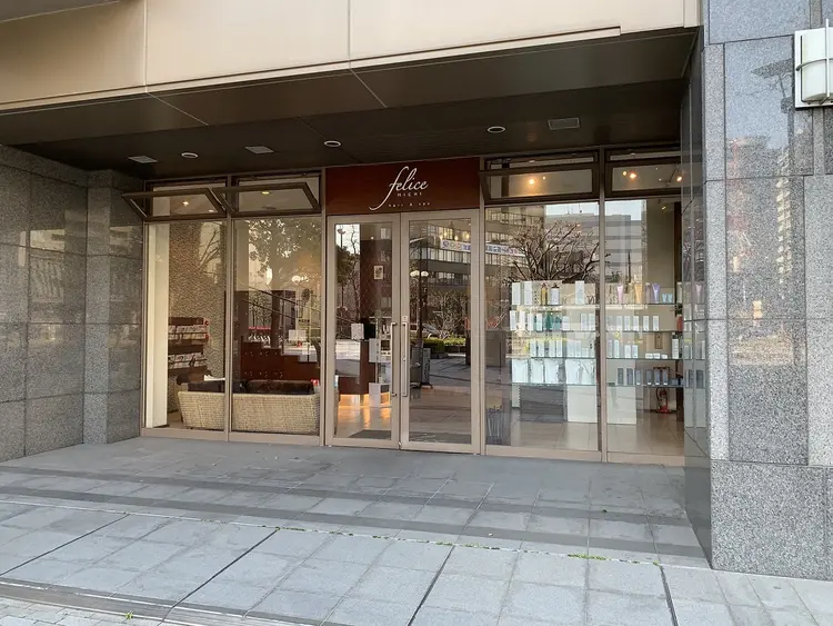 ヘアーアンドスパフェリーチェミチの内観・外観1
