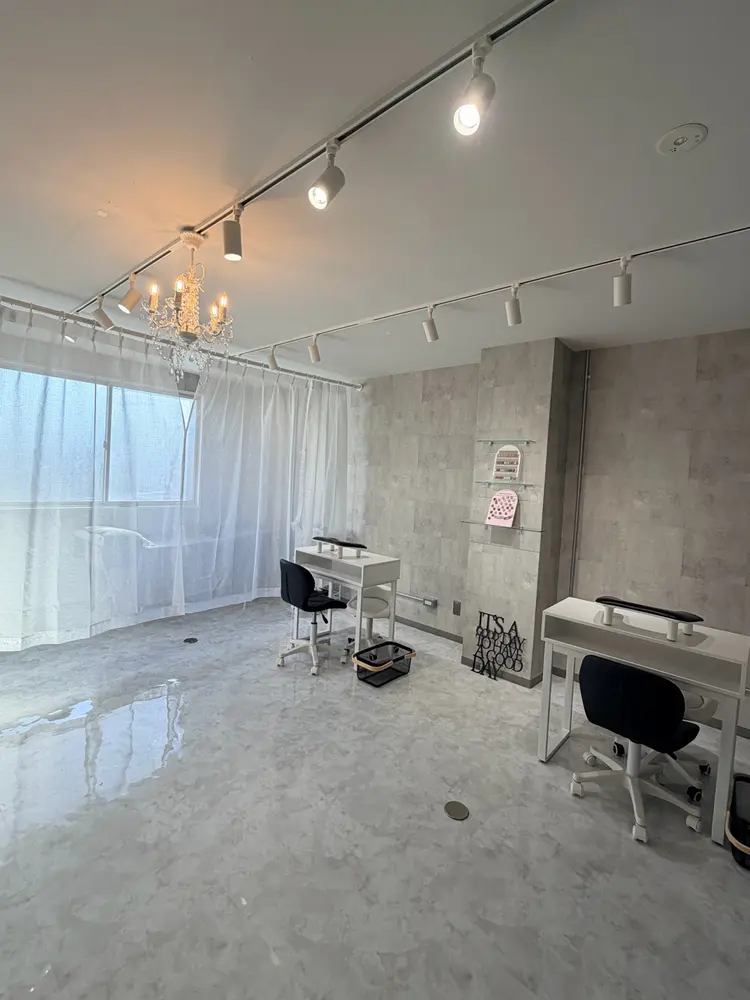 Nail&Eye salon Ruruの内観・外観3