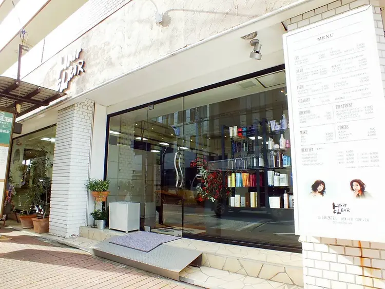 ヘアークリアー蕨店の内観・外観1