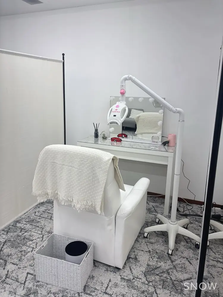 エクシアホワイト四日市店の画像