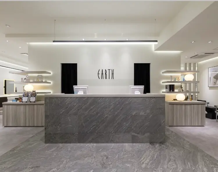 hair＆make　EARTH　名駅店の内観・外観1
